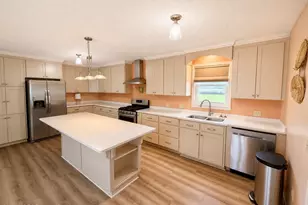 1971 Lewis Ln, Bonifay, FL 32425 - Photo 10