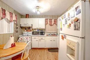 907 Forestdale Ave, Panama City, FL 32401 - Photo 10