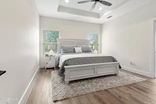 214 White Oaks Blvd, Southport, FL 32409 - Photo 8