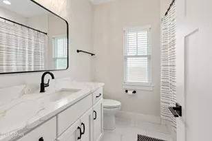 214 White Oaks Blvd, Southport, FL 32409 - Photo 16