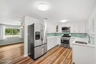 136 E Rogers St, Port Saint Joe, FL 32456 - Photo 10