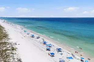 21522 Dolphin Ave, Panama City Beach, FL 32413 - Photo 22