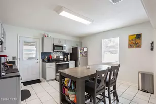 2318 Oakwood St, Panama City, FL 32408 - Photo 10