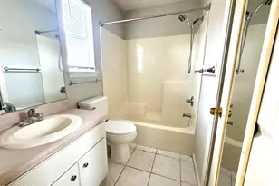 2829 Cynthia Ct, Panama City, FL 32405 - Photo 10