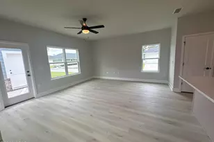 1211 Seafoam St, Panama City, FL 32404 - Photo 12