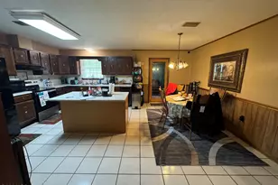 7881 Sale St, Sneads, FL 32460 - Photo 6