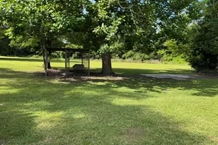 7881 Sale St, Sneads, FL 32460 - Photo 30