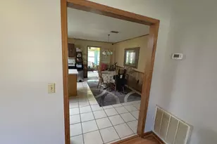 7881 Sale St, Sneads, FL 32460 - Photo 8
