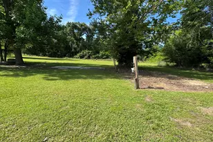 7881 Sale St, Sneads, FL 32460 - Photo 24