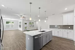 1209 New Hampshire Ave, Lynn Haven, FL 32444 - Photo 12