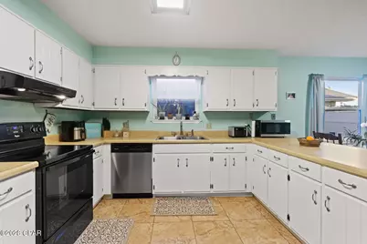 140 Derby Woods Drive, Lynn Haven, FL 32444 - Photo 8