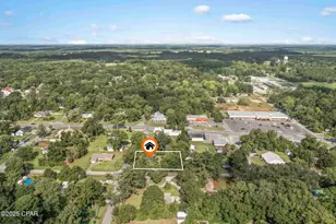111 E Wisconsin Ave, Bonifay, FL 32425 - Photo 2