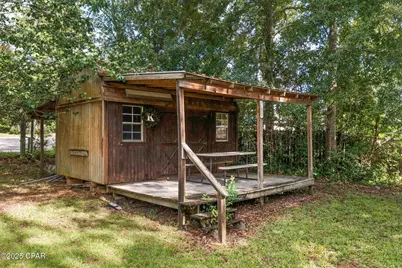 111 E Wisconsin Avenue, Bonifay, FL 32425 - Photo 22