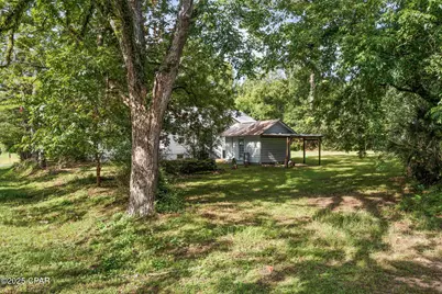 111 E Wisconsin Avenue, Bonifay, FL 32425 - Photo 24