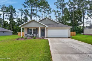 973 Haywood Dr, Chipley, FL 32428 - Photo 1