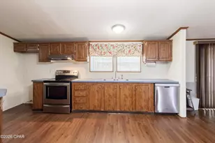 63 Cherokee Cir, Defuniak Springs, FL 32433 - Photo 4