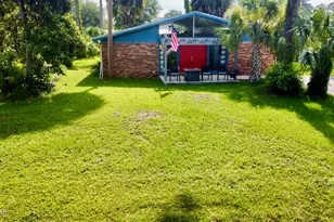 2001 Palm Blvd, Port Saint Joe, FL 32456 - Photo 1