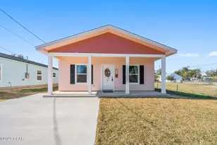 518 N Center Ave, Panama City, FL 32401 - Photo 2