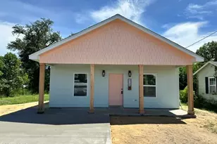 518 N Center Ave, Panama City, FL 32401 - Photo 1