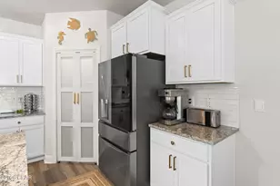 425 Vermilion Cir, Port Saint Joe, FL 32456 - Photo 22