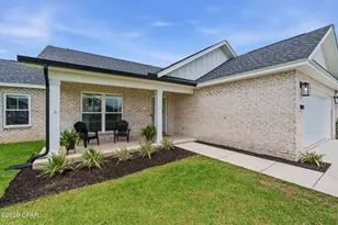 3800 Redbud Wy, Panama City, FL 32404 - Photo 4