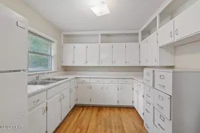 1240 South Boulevard, Chipley, FL 32428 - Photo 18