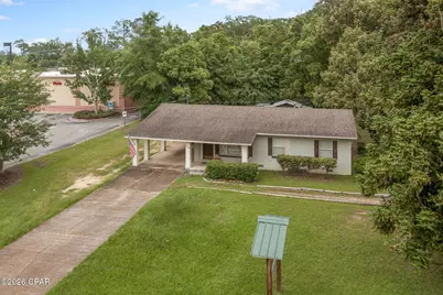 1240 South Boulevard, Chipley, FL 32428 - Photo 2