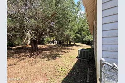 1123 Highway 171, Graceville, FL 32440 - Photo 10