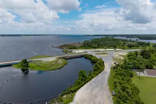 3700 Atlantis Dr, Panama City, FL 32409 - Photo 8