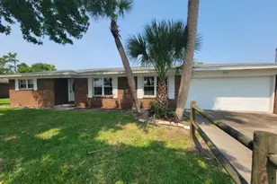 836 Miles Dr, Panama City, FL 32404 - Photo 2