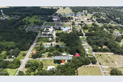 5437 Pearl Street, Graceville, FL 32440 - Photo 2