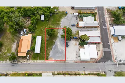 304 Sherman Avenue, Panama City, FL 32401 - Photo 1