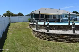 635 16th St, Panama City Beach, FL 32413 - Photo 4