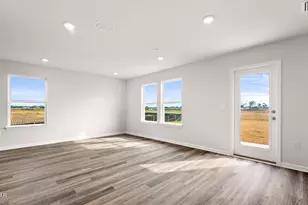 3139 Breezy Bay Ct, Southport, FL 32409 - Photo 10
