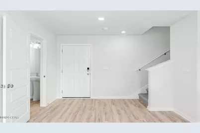 3135 Sawgrass Street, Southport, FL 32409 - Photo 4