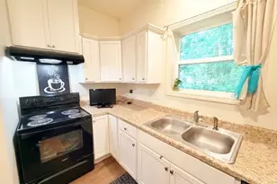 1309 Church Ave, Chipley, FL 32428 - Photo 12