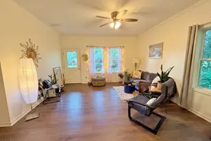 1309 Church Ave, Chipley, FL 32428 - Photo 8