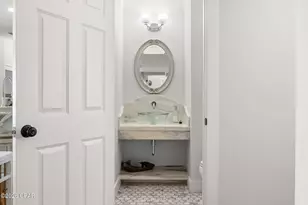 1023 N Bay Dr, Lynn Haven, FL 32444 - Photo 20