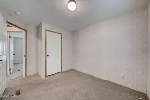 10447 Miller Cir, Youngstown, FL 32466 - Photo 6