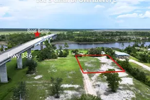 162 S Canal Dr, Port Saint Joe, FL 32456 - Photo 1
