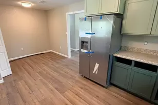6642 Grande Oak Loop, Grand Ridge, FL 32442 - Photo 4