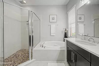 14317 Avon Farms Drive, Tampa, FL 33618 - Photo 26