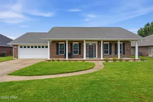 1226 Huntington Ridge Rd, Lynn Haven, FL 32444 - Photo 4