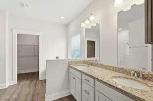 106 Hobson Ave, Crestview, FL 32539 - Photo 12
