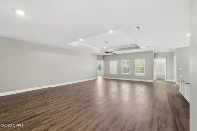 106 Hobson Avenue, Crestview, FL 32539 - Photo 8