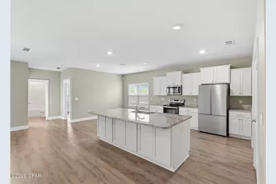 106 Hobson Avenue, Crestview, FL 32539 - Photo 10