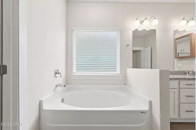 106 Hobson Avenue, Crestview, FL 32539 - Photo 14