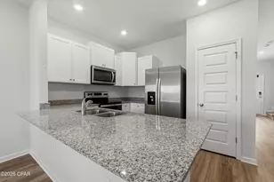 1749 Jakes Dr, Panama City, FL 32405 - Photo 10