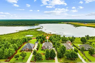 147 Lake Merial Shores Dr, Panama City, FL 32409 - Photo 2