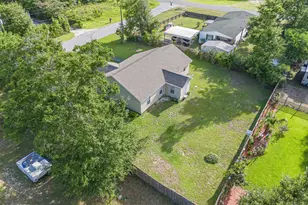 3933 Gravelle Dr, Panama City, FL 32409 - Photo 2